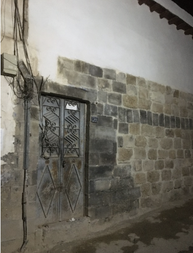 Puerta lateral de la sinagoga