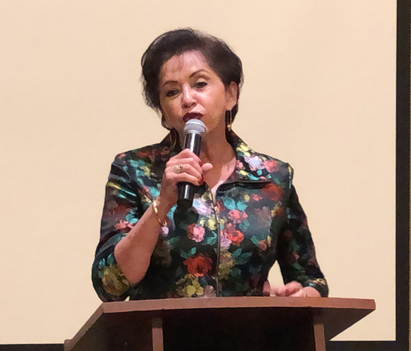 Pastora Edna Suarez